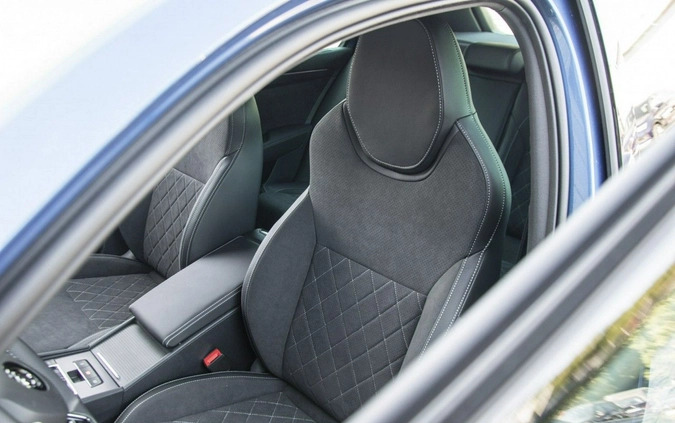 Skoda Superb cena 177900 przebieg: 5, rok produkcji 2024 z Borne Sulinowo małe 379